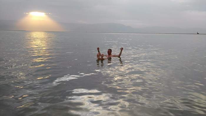 мертвое море.jpg